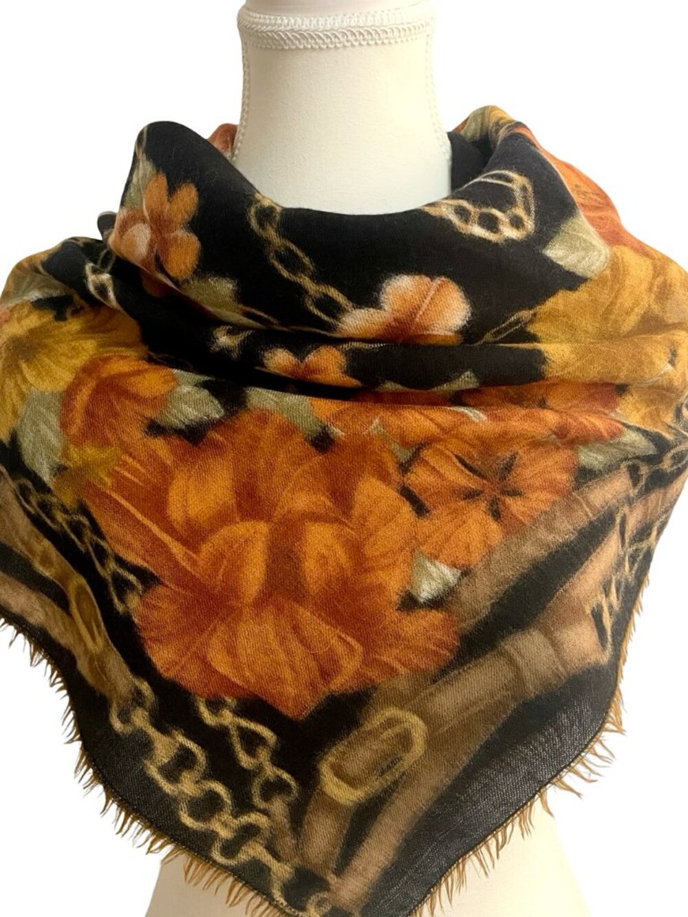 100% Wool Large Square Scarf Floral Chain Print Made in Argentina 40 x 42